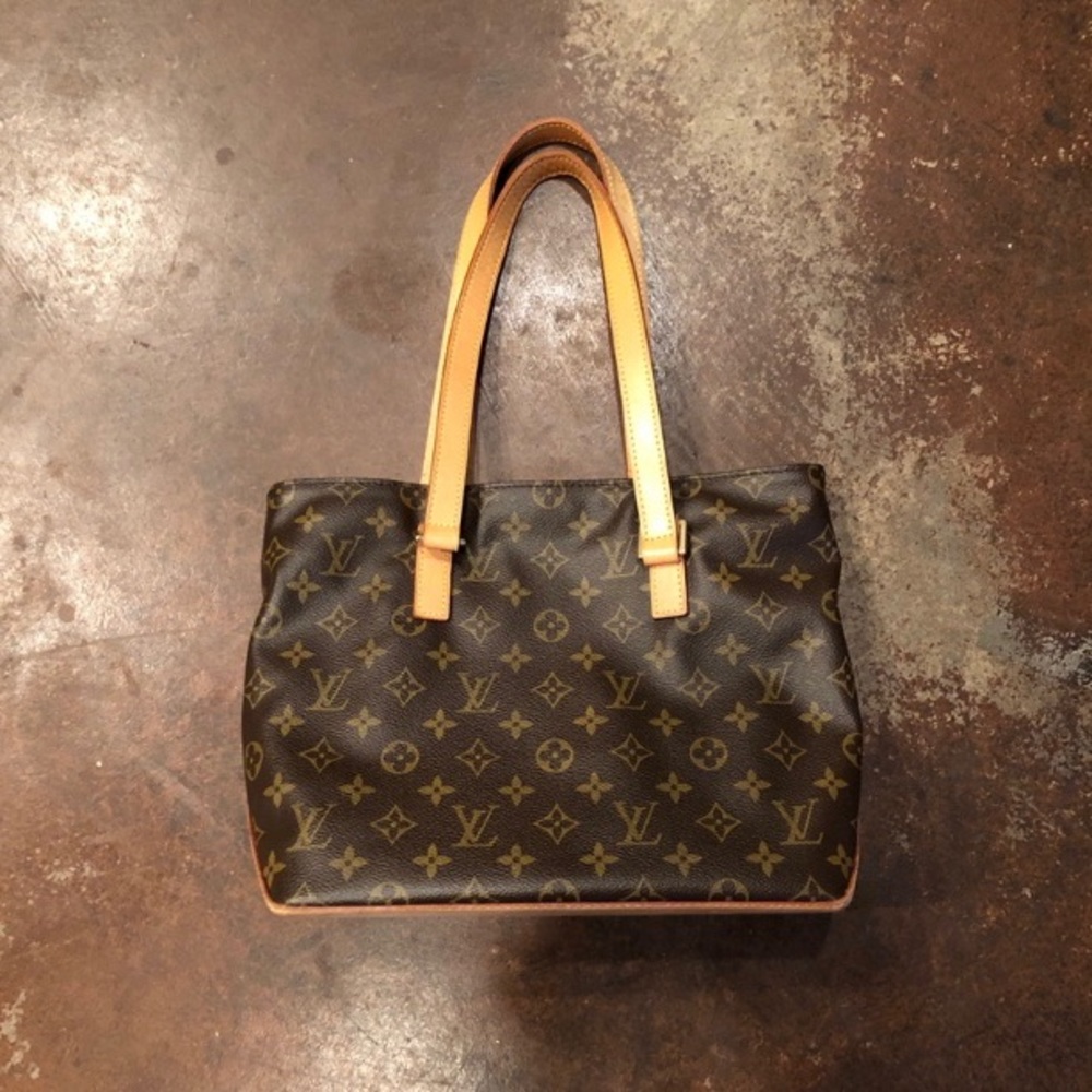 Louis Vuitton Shoulder Bag